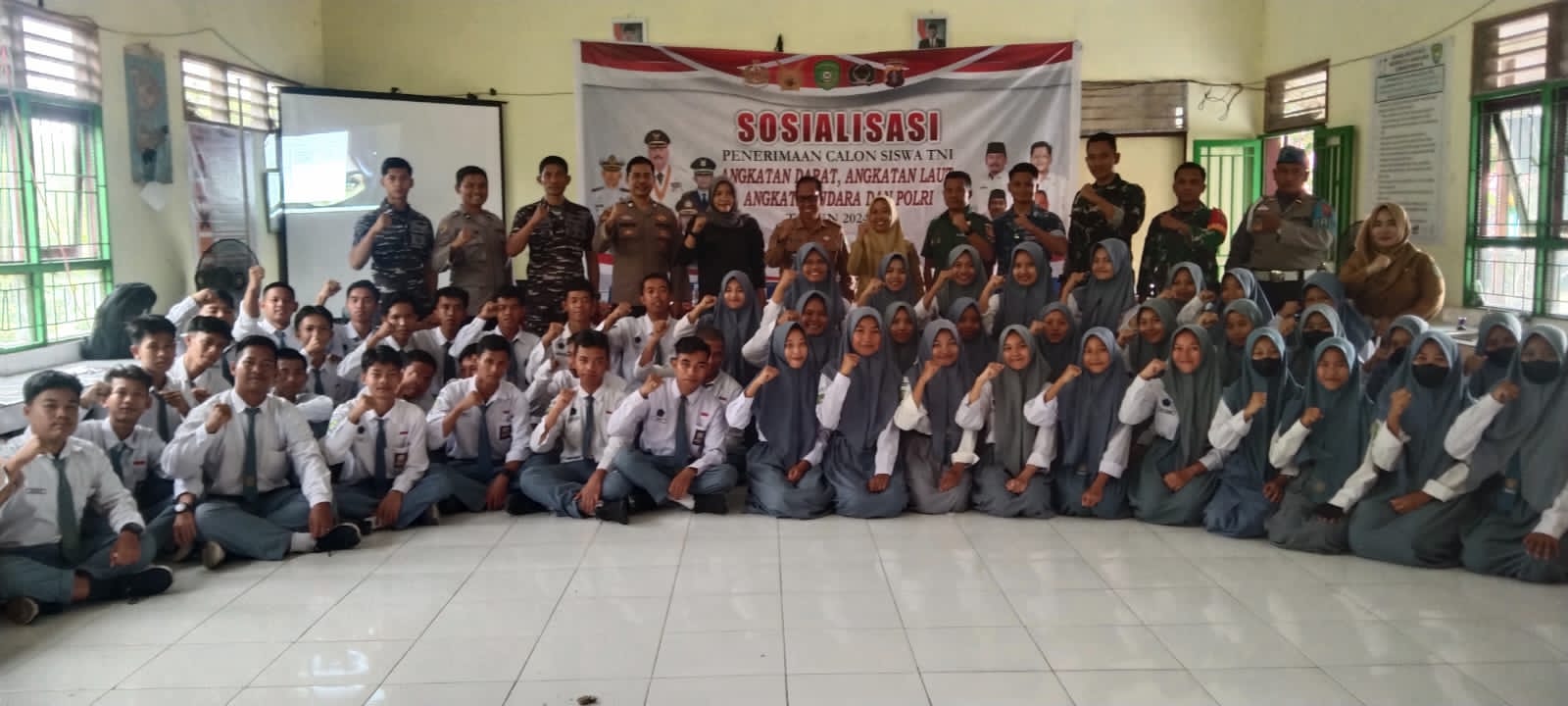 Penerimaan Calon Siswa TNI dan Polri Terus Di Sosialisasikan Ke Pelajar SLTA
