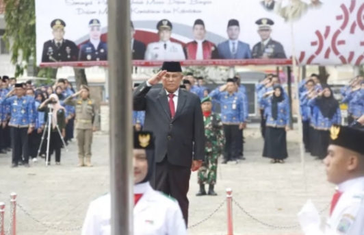 Melalui Upacara Hari Pahlawan Nanang Bangkitkan Semangat Patriotisme