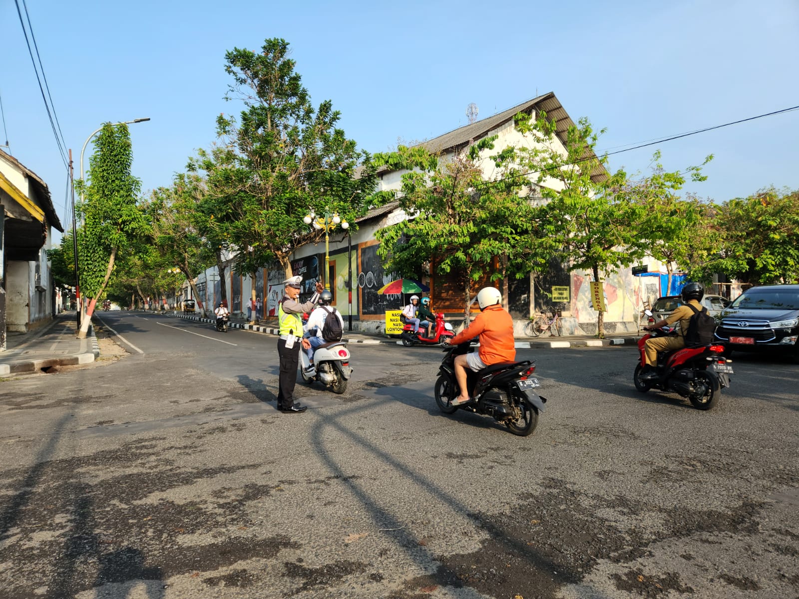 Satuan lalu Lintas Imbau Pengguna Jalan Untuk Tertib Lalu Lintas