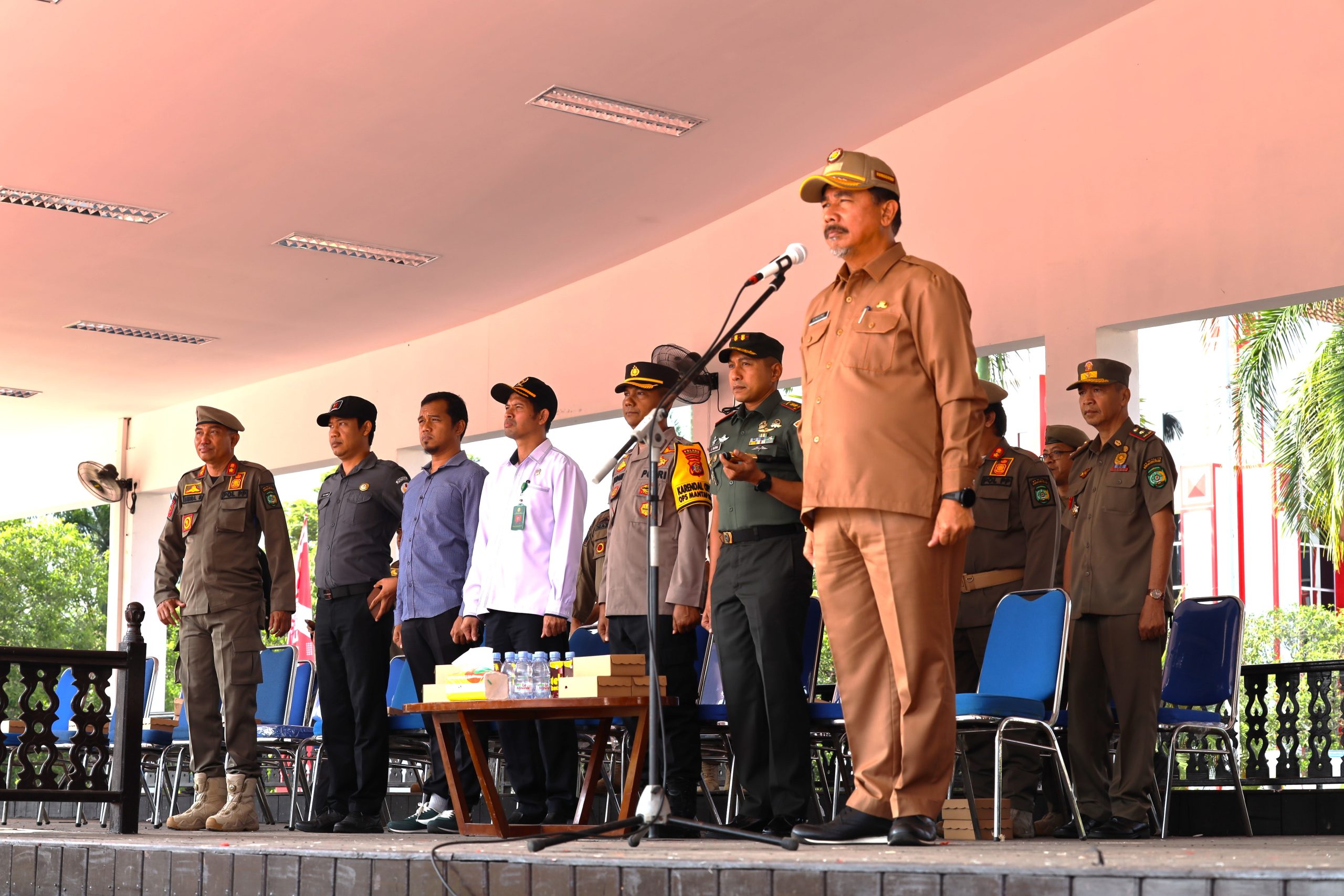 Dandim 0906/Kkr Hadiri Gelar Apel Siaga Satlinmas Dalam Rangka Pengamanan Pemilu 2024