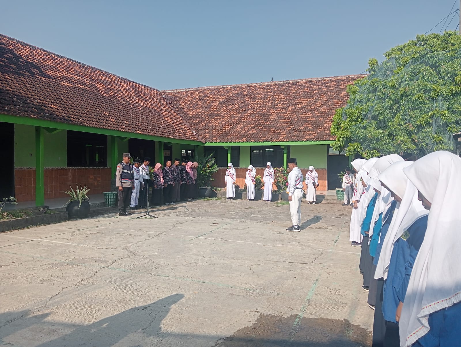 Cegah Bullying, Bhabinkamtibmas Turun ke Mts