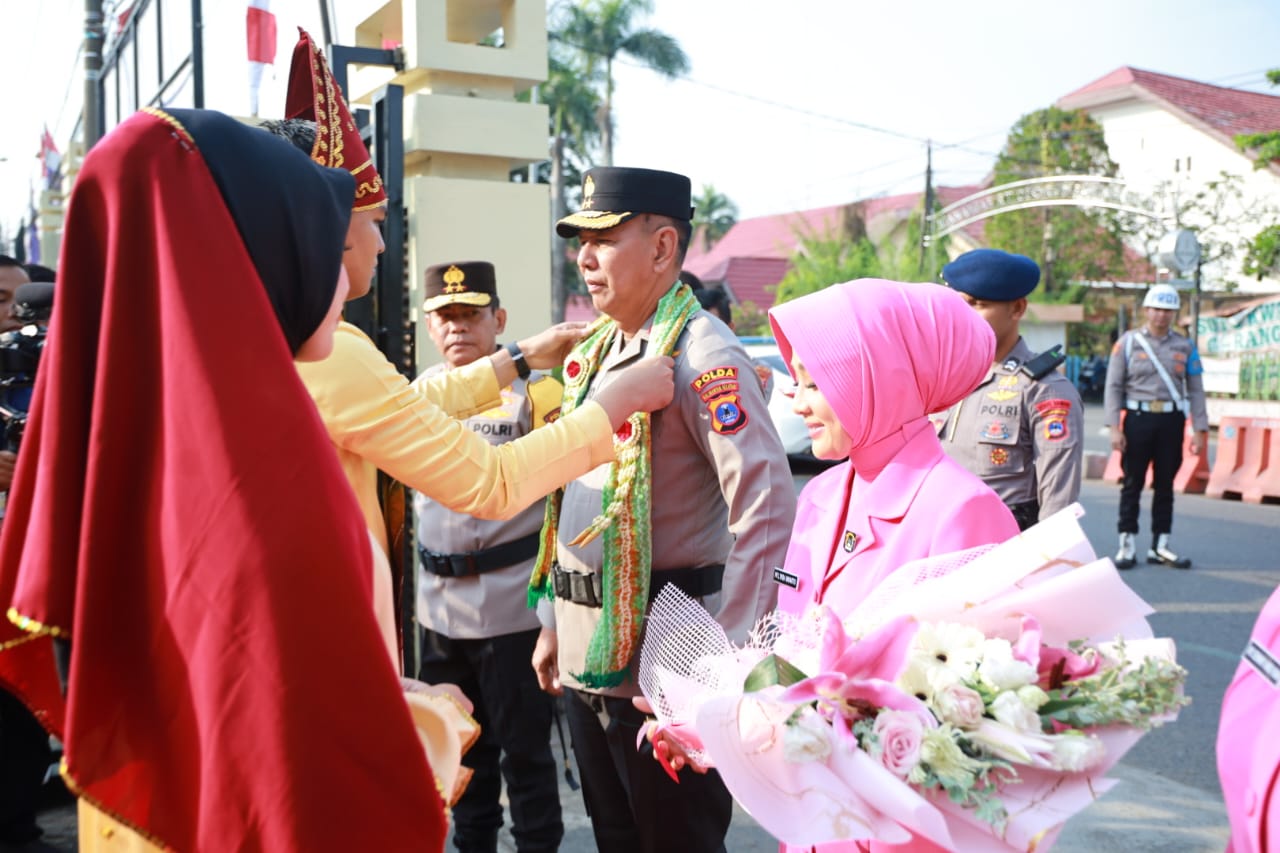 Kedatangan Pejabat Baru Kapolda Kalsel Irjen Pol Winarto