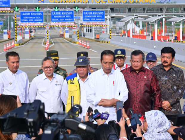 Presiden Jokowi Tegaskan Kenaikan Gaji ASN/PNS Sudah Diputuskan Atas Pertimbangan Ekonomi Negara
