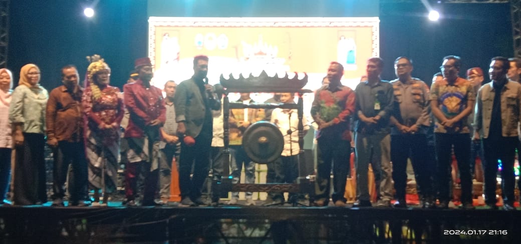 Sekdakab Lamsel Thamrin Buka Candipuro Fair 2024