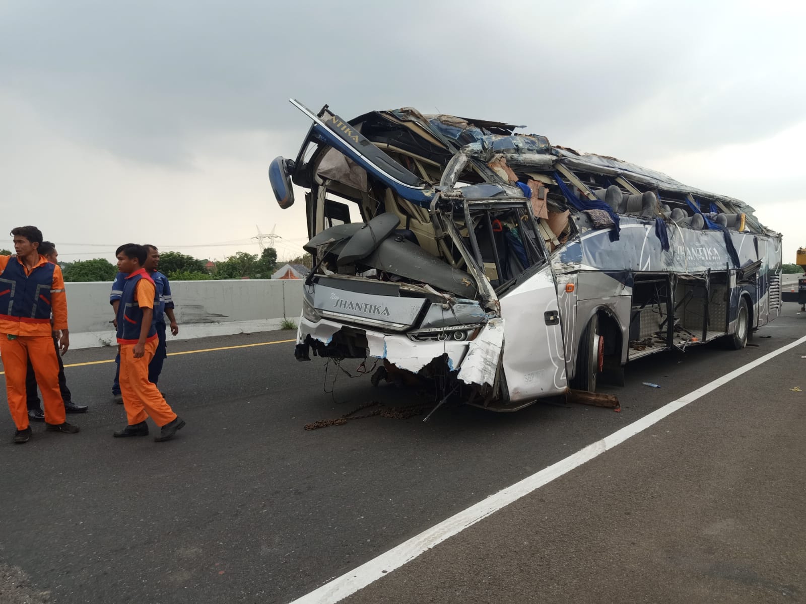 Km. 320 Tol Pemalang-Batang Memakan Korban, Begini Kronologinya