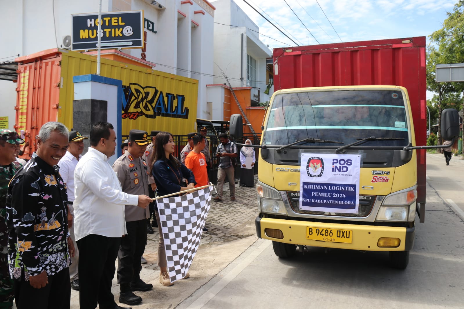 KPU Mulai Distribusikan Logistik Pemilu 2024