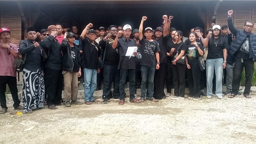 AMPD Blora Menggelar Ruwatan Untuk Demokrasi Indonesia
