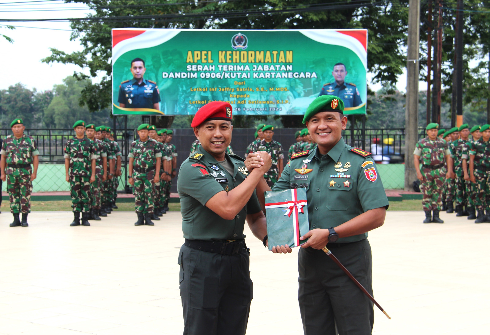 Lepas Letkol Inf. Jeffry Satria, Kodim 0906/Kkr Gelar Apel Kehormatan Dan Tradisi Pedang Pora