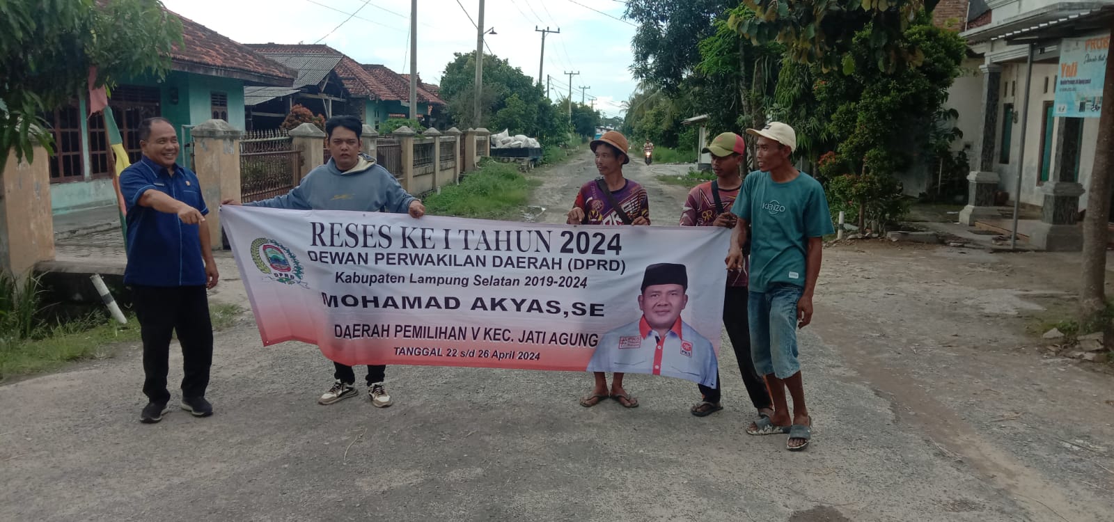 M Akyas Siap Kawal Usulan Jalan Produksi Pertanian dan Lampu Merah di Pertigaan Jatimulyo Jadi Usulan Warga Jatiagung