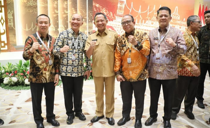 Pj. Bupati Pringsewu  Hadiri Penyampaian Laporan Hasil Pemeriksaan LKPP dan IHPS II Tahun 2023 di Jakarta