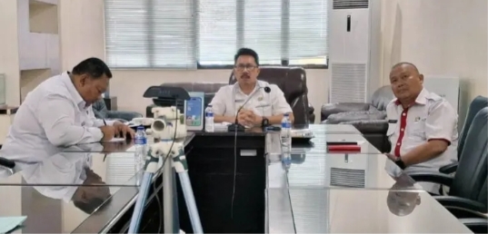Sekda Lamsel Thamrin Hadir Rakor Bersama Mendagri Secara Virtual Zoom Meeting