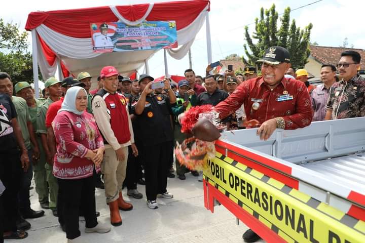 Bupati Nanang Ermanto Resmikan Pembangunan Jalan Kabupaten, Ruas Tigeneneng-Rulung Raya