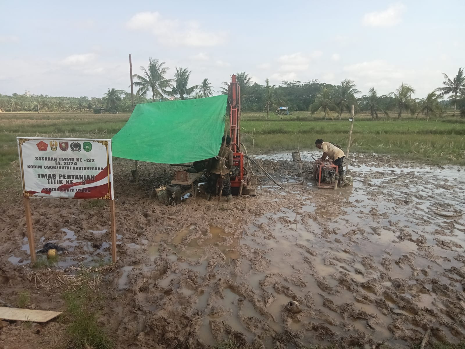Manunggal air bersih, Satgas TMMD lakukan pengeboran titik sumber mata air