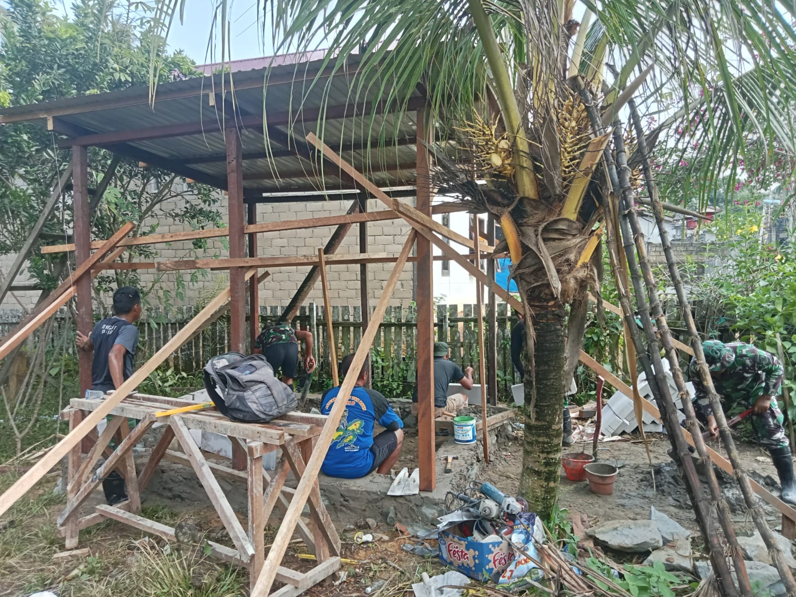 Sasaran Kedua Pembuatan Fasilitas MCK Dalam Program TMMD Kodim Kukar di Dusun Sida Karya