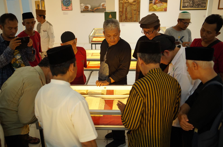 Lesbumi Blora Menggelar Pameran Bertajuk ‘Calligraphy Art Exhibition