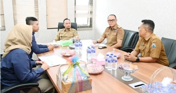 Plt Bupati, Pandu Meminta pihak PLN ULP Kalianda Lebih Aktif Memberikan Edokasi dan Sosialisasi Saat Adanya Pemadaman