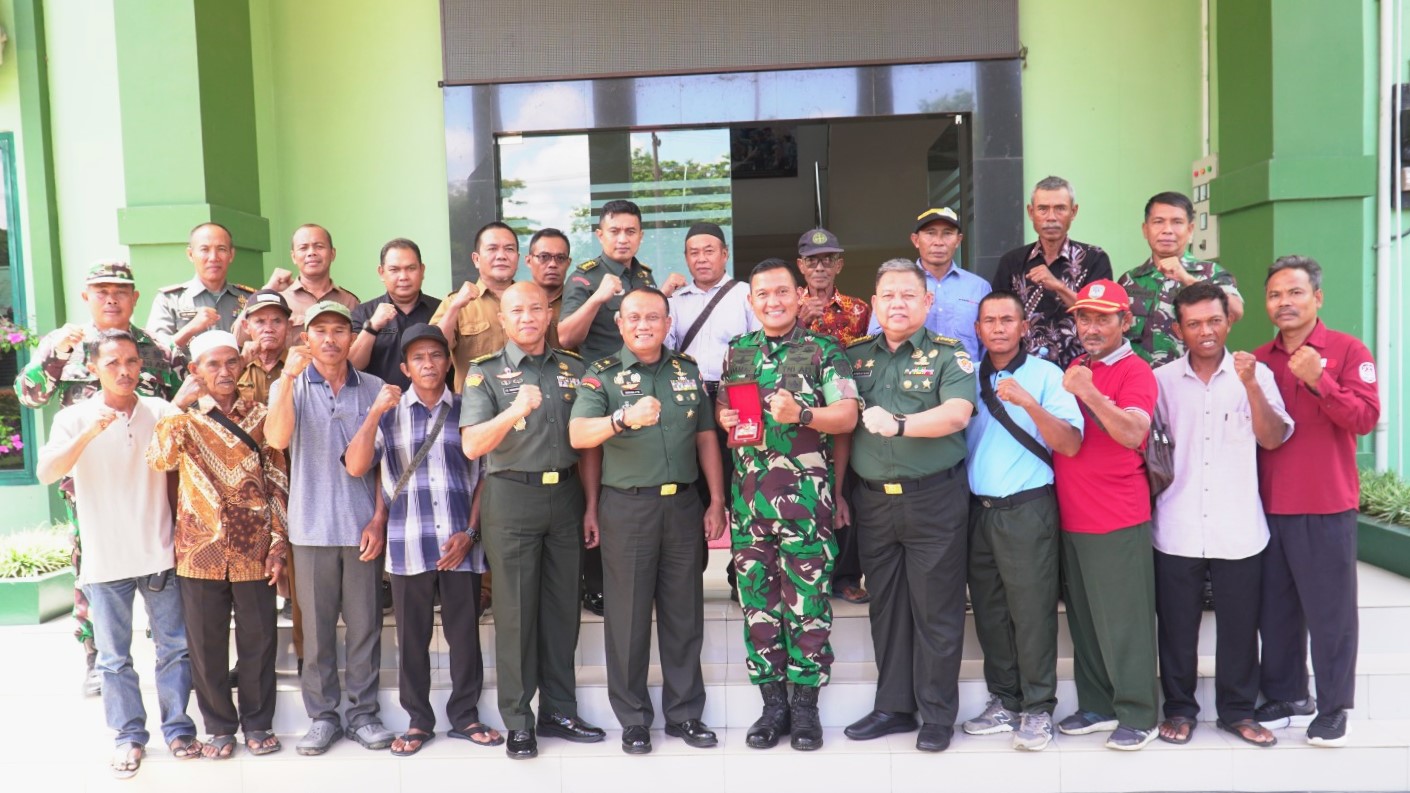 Tim Puldata Staf Ahli KASAD Lakukan Kunjungan Kerja Ke Kodim 0906/kkr