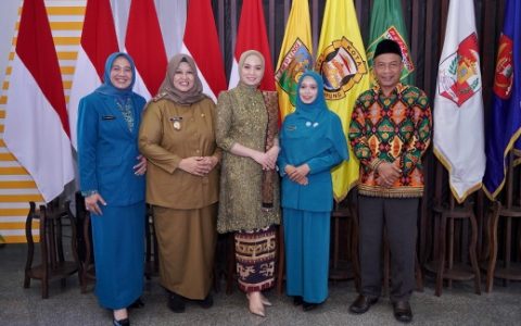 Ny.Rahayu Riyanto Pamungkas Resmi Jabat Ketua TP-PKK Kabupaten Pringsewu