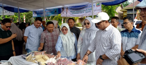 Wakil Bupati Tinjau Operasi Pasar Murah untuk Tekan Harga Kebutuhan Pokok