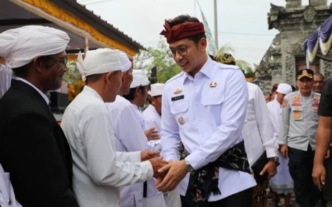 Bupati Lamsel Egi Hadiri Perayaan Hari Nyepi, Tegaskan Komitmen Toleransi dan Kerukunan Umat