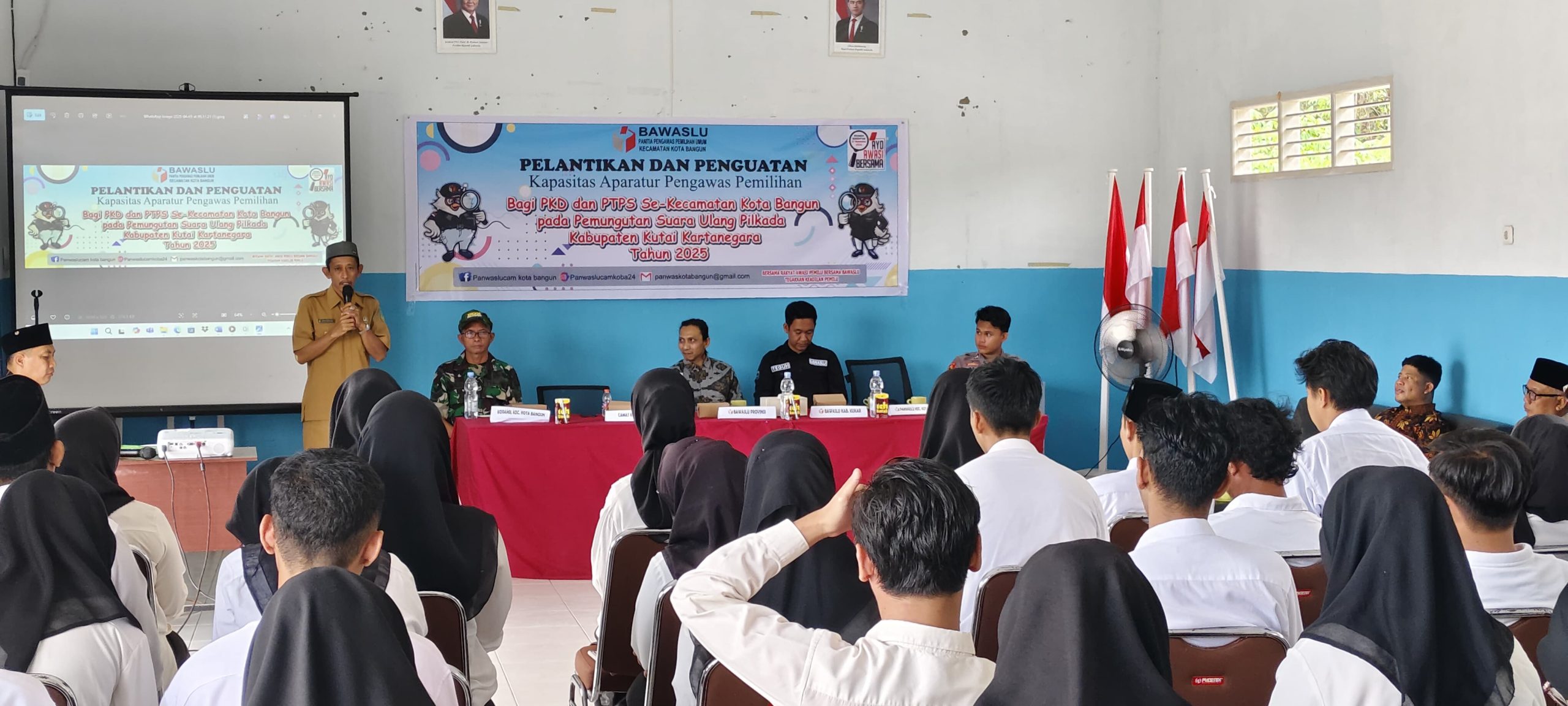 Babinsa Koba, Hadiri Pelantikan dan Penguatan Kapasitas Aparatur Pengawas Pemilih