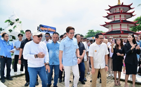 Didampingi Wakilnya, Bupati Egi Resmikan Jungle Sea Theme Park