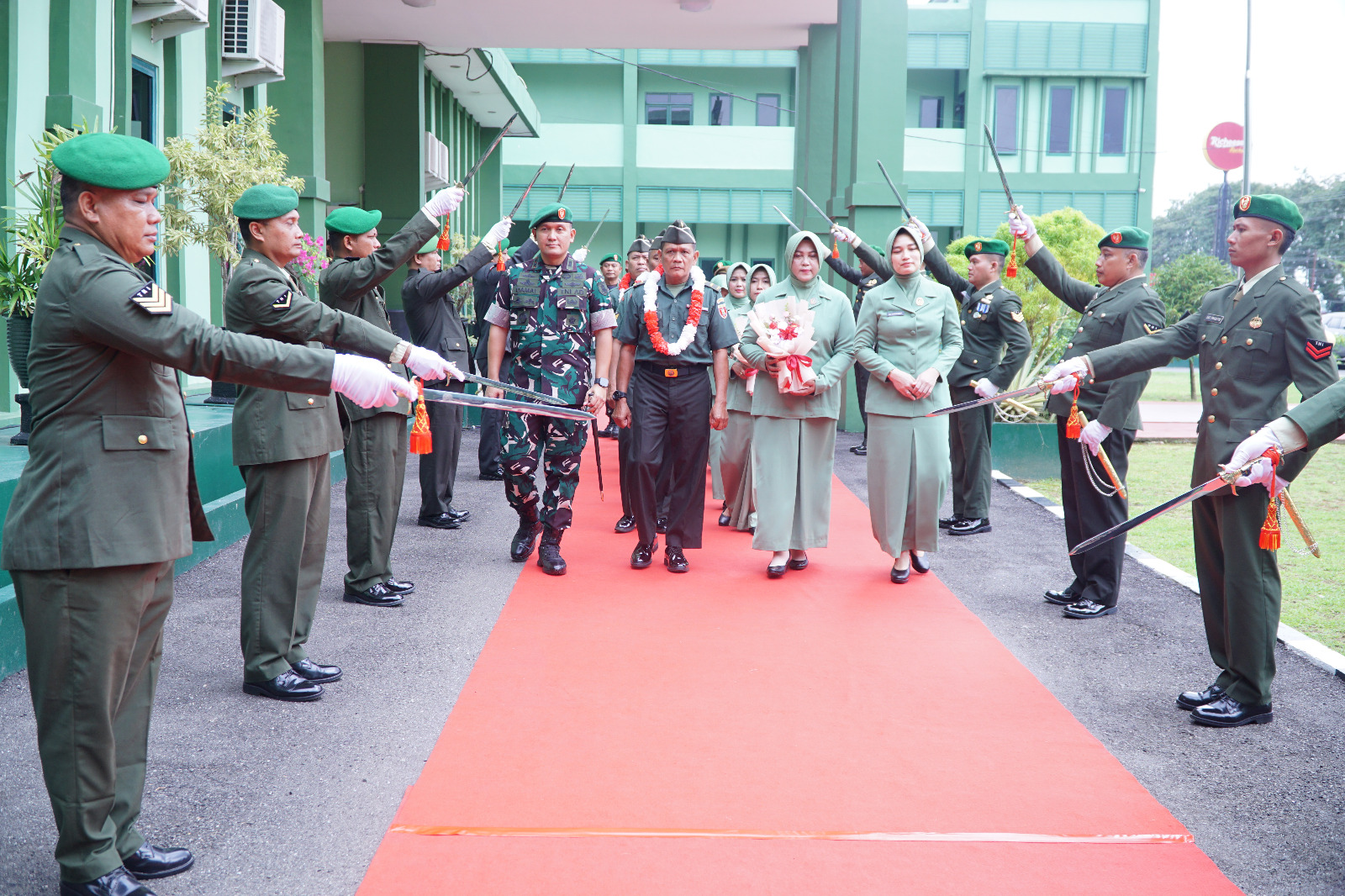 Dandim 0906/Kkr Pimpin Korp Raport Pindah Satuan Dan Purna Bhakti Personil Kodim