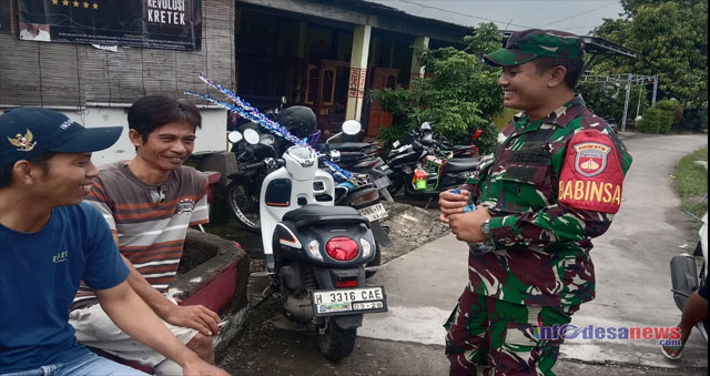 Babinsa Komsos Dengan Warga Binaan, Bahas Tentang Kerukunan Warga