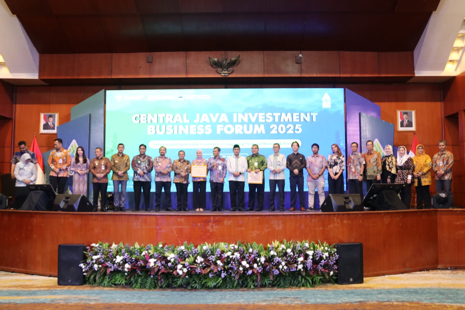Blora Raih Penghargaan Investasi di CJIBF 2025 Berkat Capaian Tertinggi