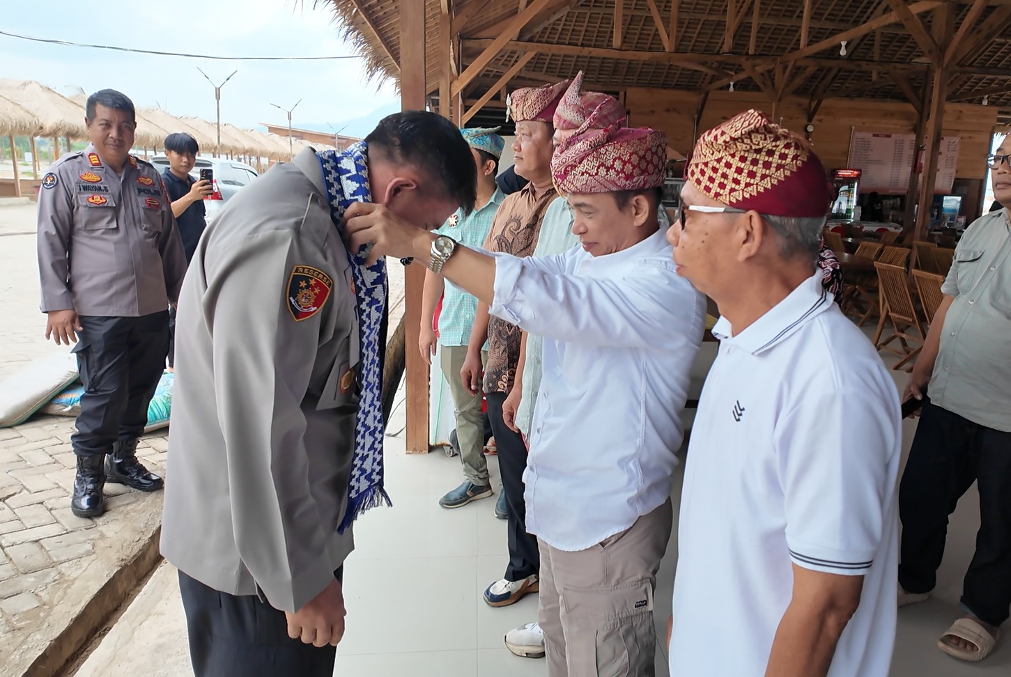 Pererat Sinergi Budaya Dan Keamanan, Kapolres Lampung Selatan Bersilaturahmi Dengan Para Tokoh Adat