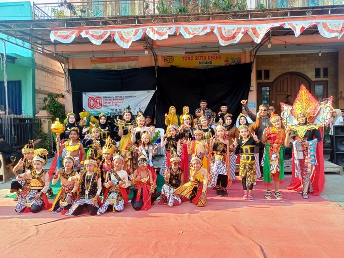 31 Kontingen Meriahkan Karnaval HUT RI ke-80 di Desa Sendangharjo