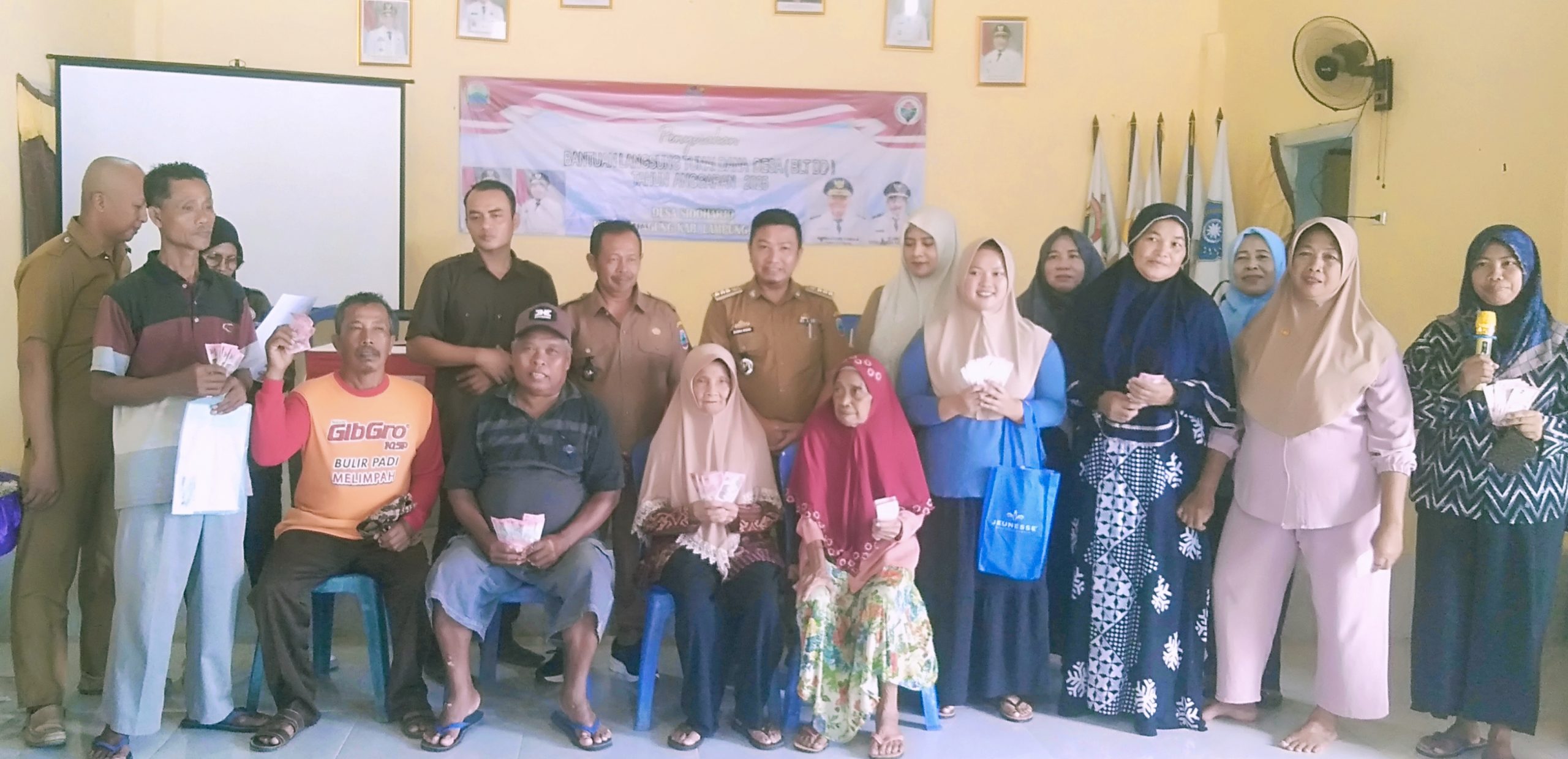 Pemerintah Desa Sidoharjo Salurkan BLT-DD Tahap III Tahun 2025