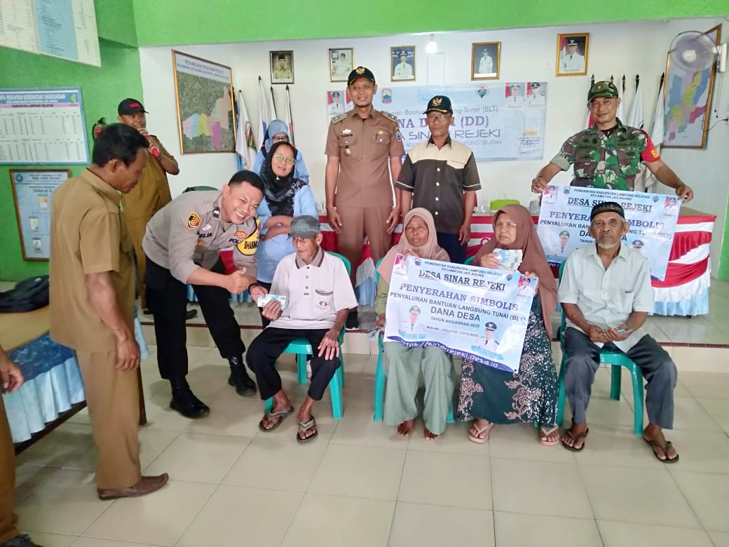 Pemerintah Desa Sinar Rejeki Salurkan BLT-DD Tahap III Tahun 2025 Kepada 45 KPM