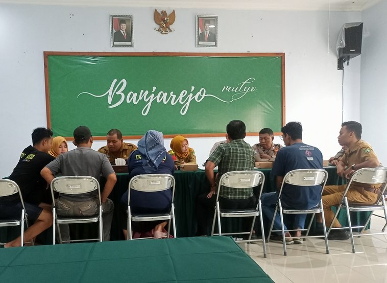 Rapat Koordinasi Pastikan Kelancaran Pembangunan Jalan Tiga Desa di Banjarejo
