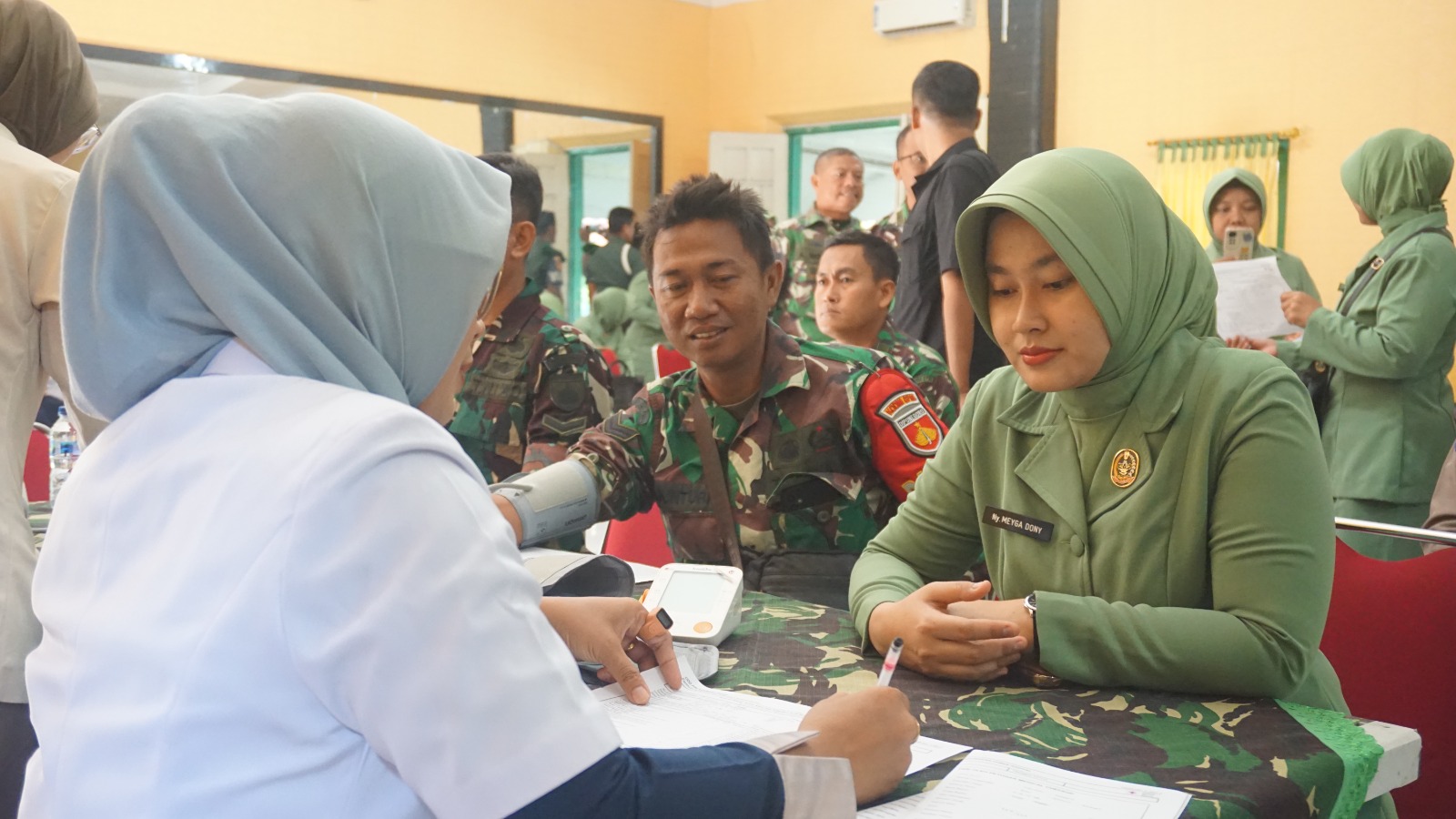 HUT ke-80 TNI dan HUT ke-75 Kodam IV/Diponegoro, Kodim 0716/Demak menggelar Bakti Teritorial Prima Donor Darah