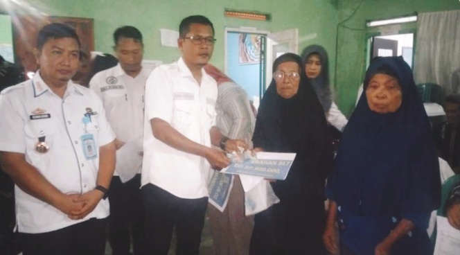 Pemerintah Desa Sidodadi Asri Salurkan BLT-DD Tahap III Tahun 2025