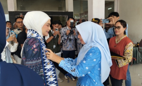 Wakil Ketua Komisi XII DPR RI, Putri Zulhas, Dorong Optimalisasi Farmasi Lokal dan Peningkatan Layanan BPJS untuk Rakyat Kurang Mampu