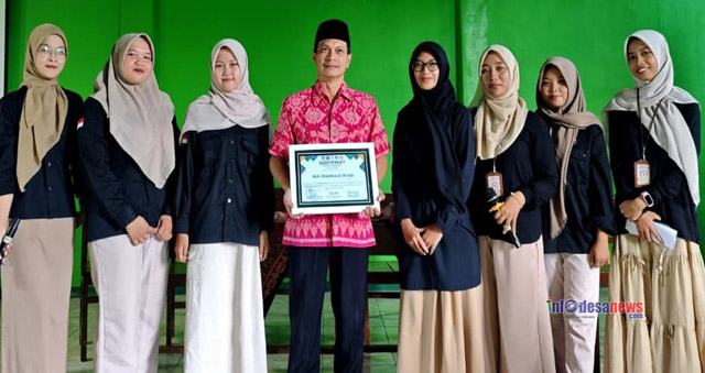 PDKN Cabang Semarang Raya Sukses Gelar “Goes To School” di Grobogan