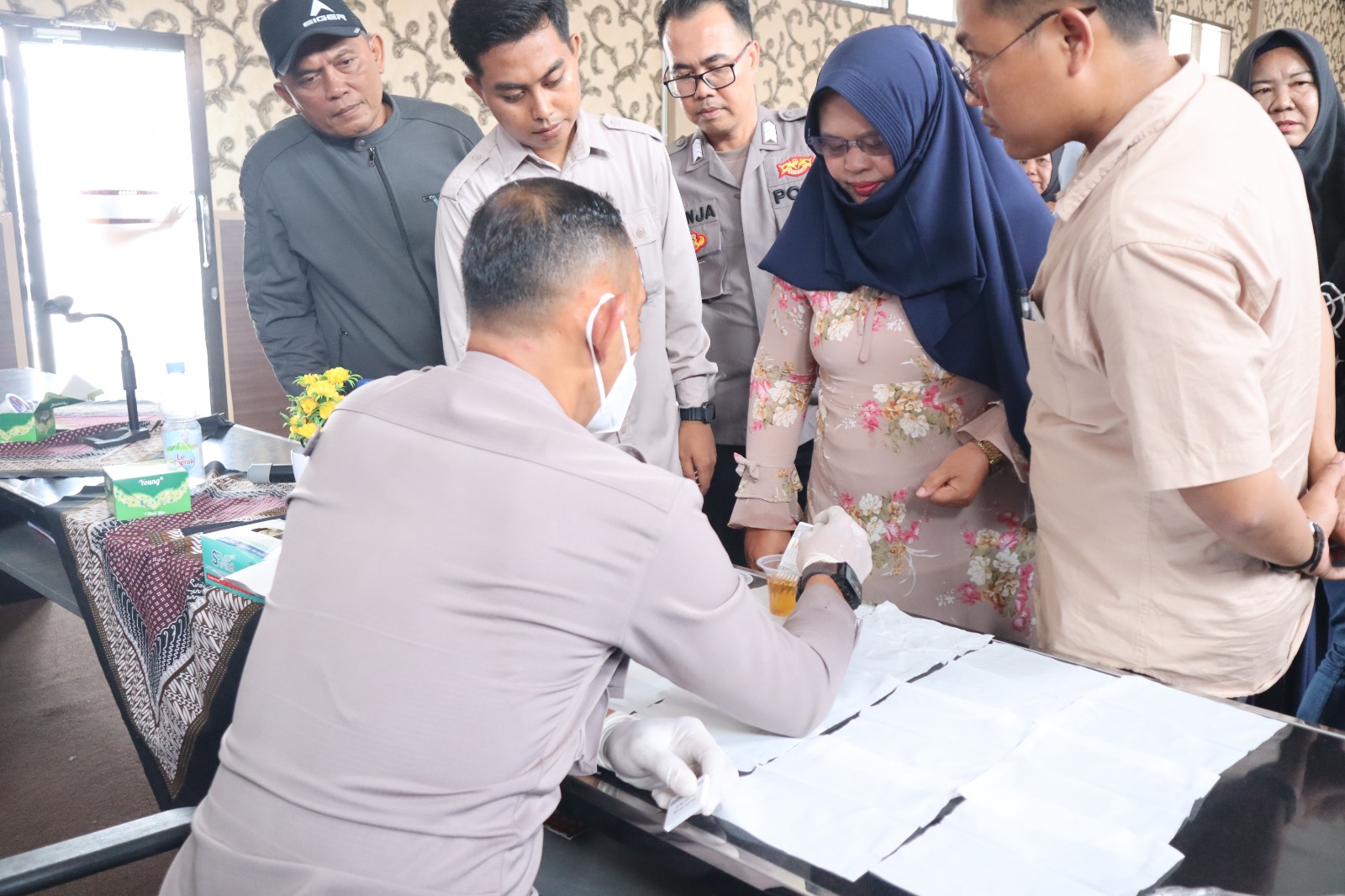 Jaga Kualitas SDM”Polres Lampung Selatan Latih Karyawan SPPG Soal Kebersihan Dan Kesehatan
