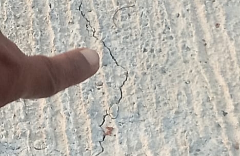 Baru Rampung Dikerjakan, Pembangunan Rabat Beton dari Dana Desa Sudah Retak