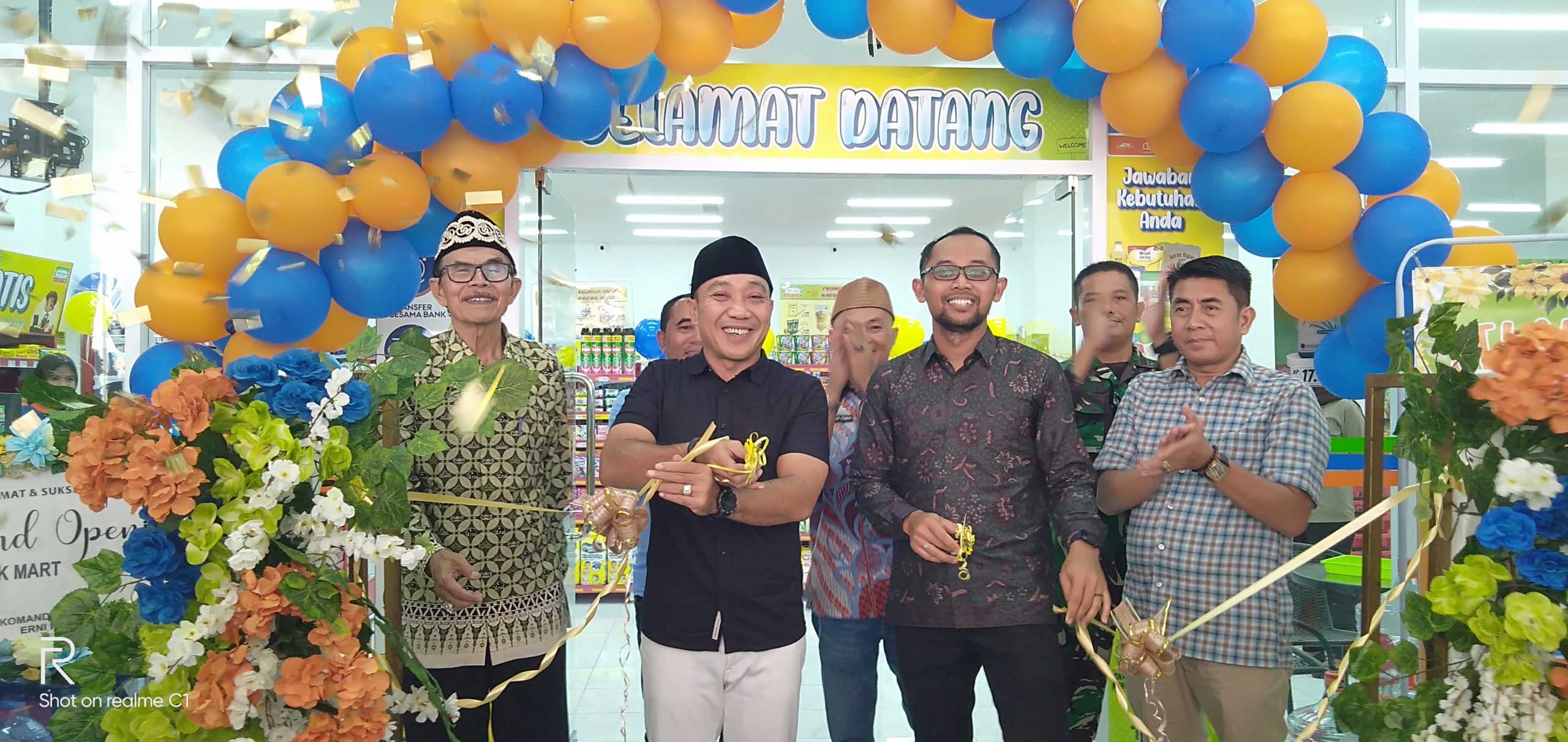 Wakil Bupati Lampung Selatan”M.Syaiful Anwar,”Resmikan UPK Mart Di Desa Margolestari Jati Agung