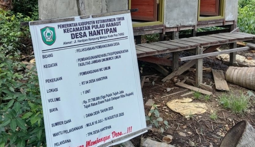 Pembangunan WC Umum di Desa Hantipan Selesai, Warga Nilai Tak Sesuai Anggaran