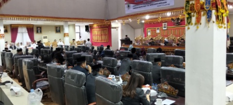 DPRD Lamsel Gelar Paripurna Penyampaian Ranperda APBD 2026 dan Pengambilan Keputusan Dua Ranperda