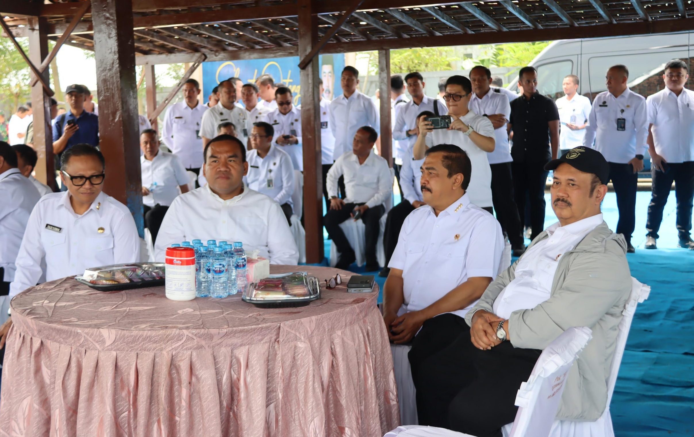 Menteri Imigrasi dan Kepala Bappenas Tinjau Lokasi Pembangunan Kantor Imigrasi Baru di Blora