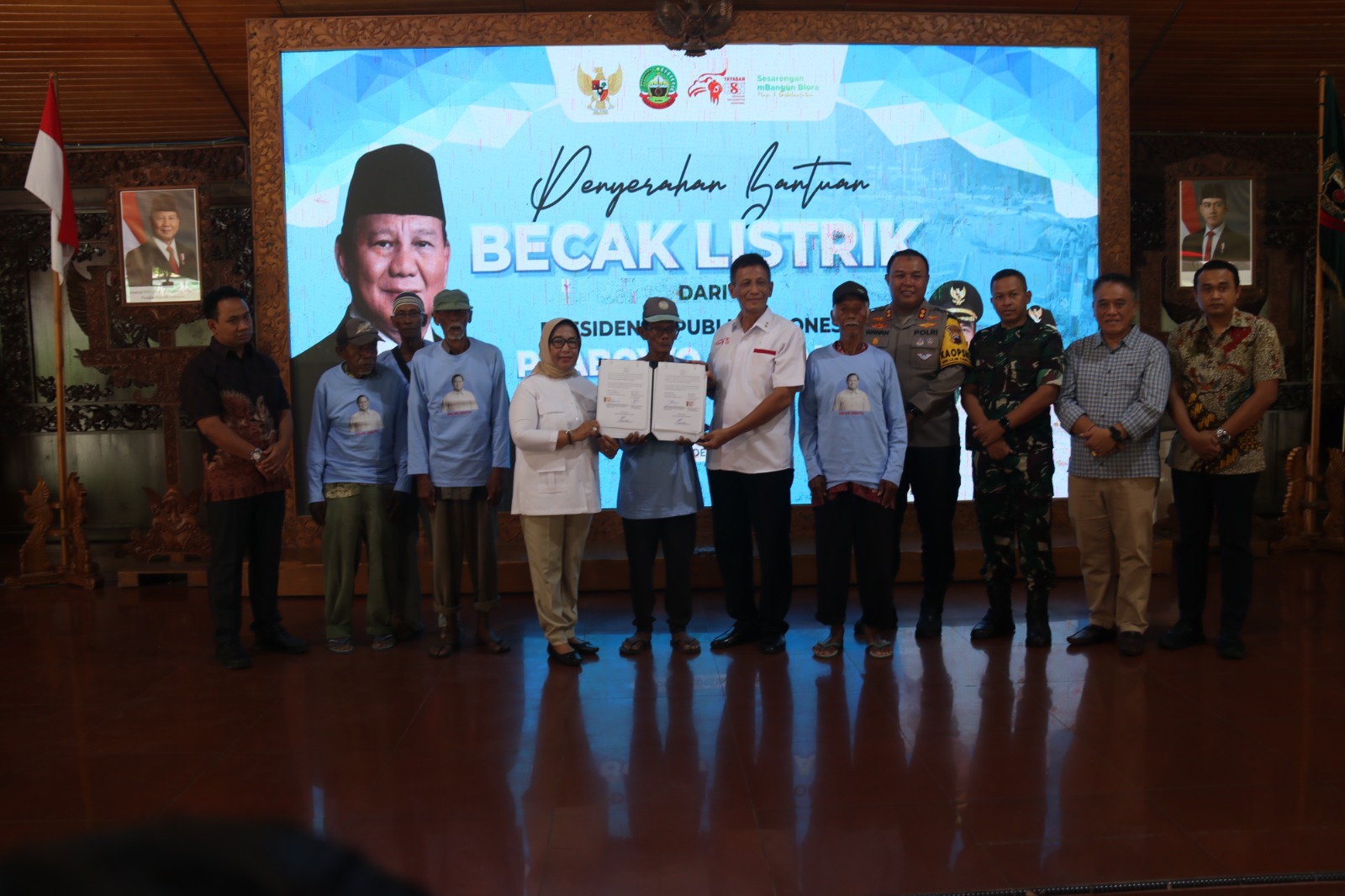 Wakil Bupati Blora Serahkan 100 Becak Listrik Bantuan Prabowo-GSN, Dukung Kesejahteraan Pengayuh Becak