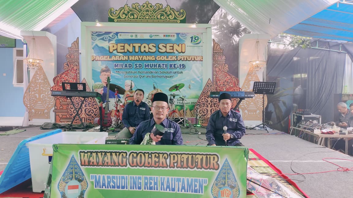 Milad ke-19 SD Muhati Gelar Wayang Golek Pitutur, Teguhkan Kemandirian Sekolah Berkemajuan