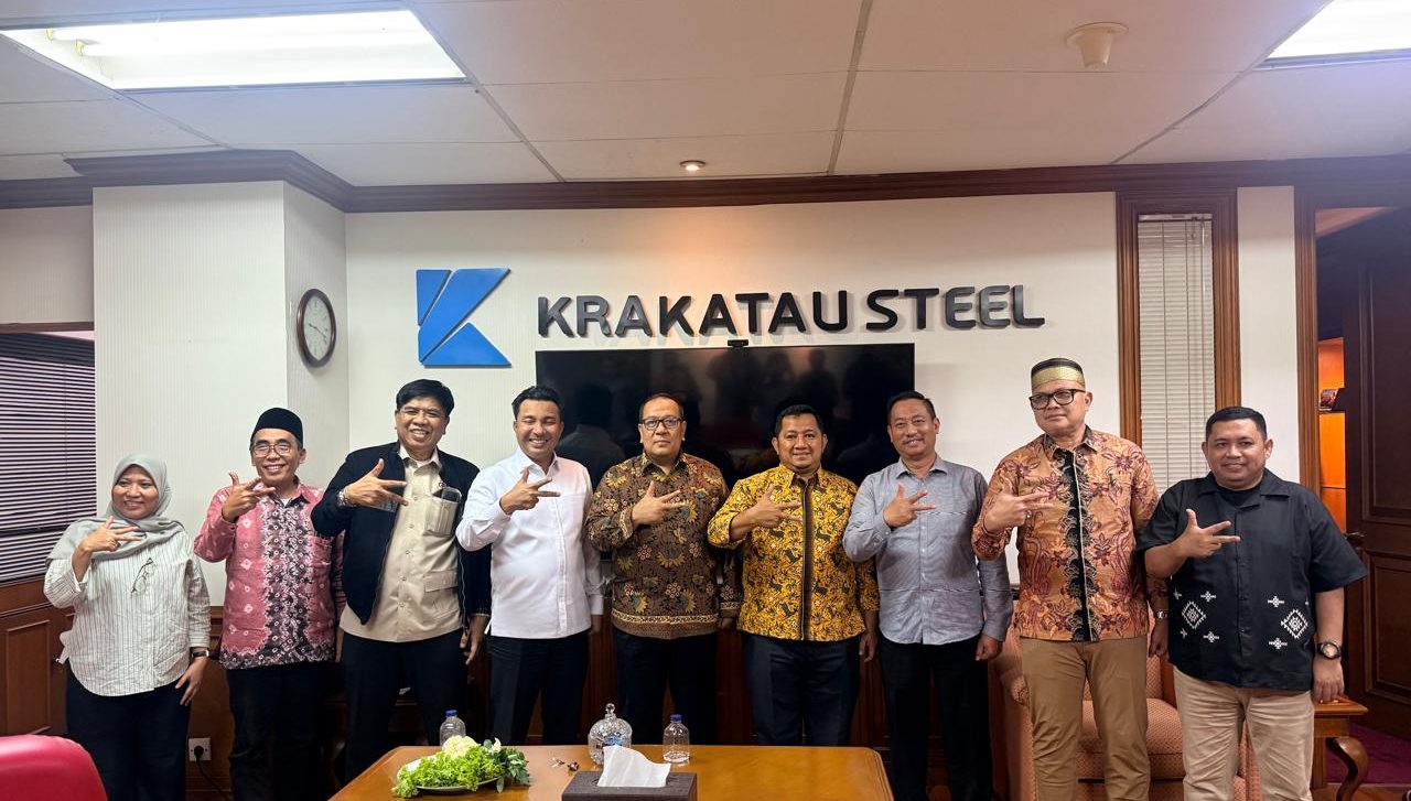 Ada Apa Bupati Andi Rahim ke Kantor Perusahaan Baja Nasional