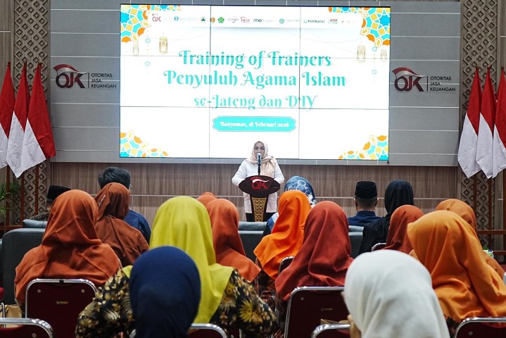 Wabup Banyumas Lintarti Buka Training of Trainers Penyuluh Agama Islam se Jateng dan DIY bersama OJK