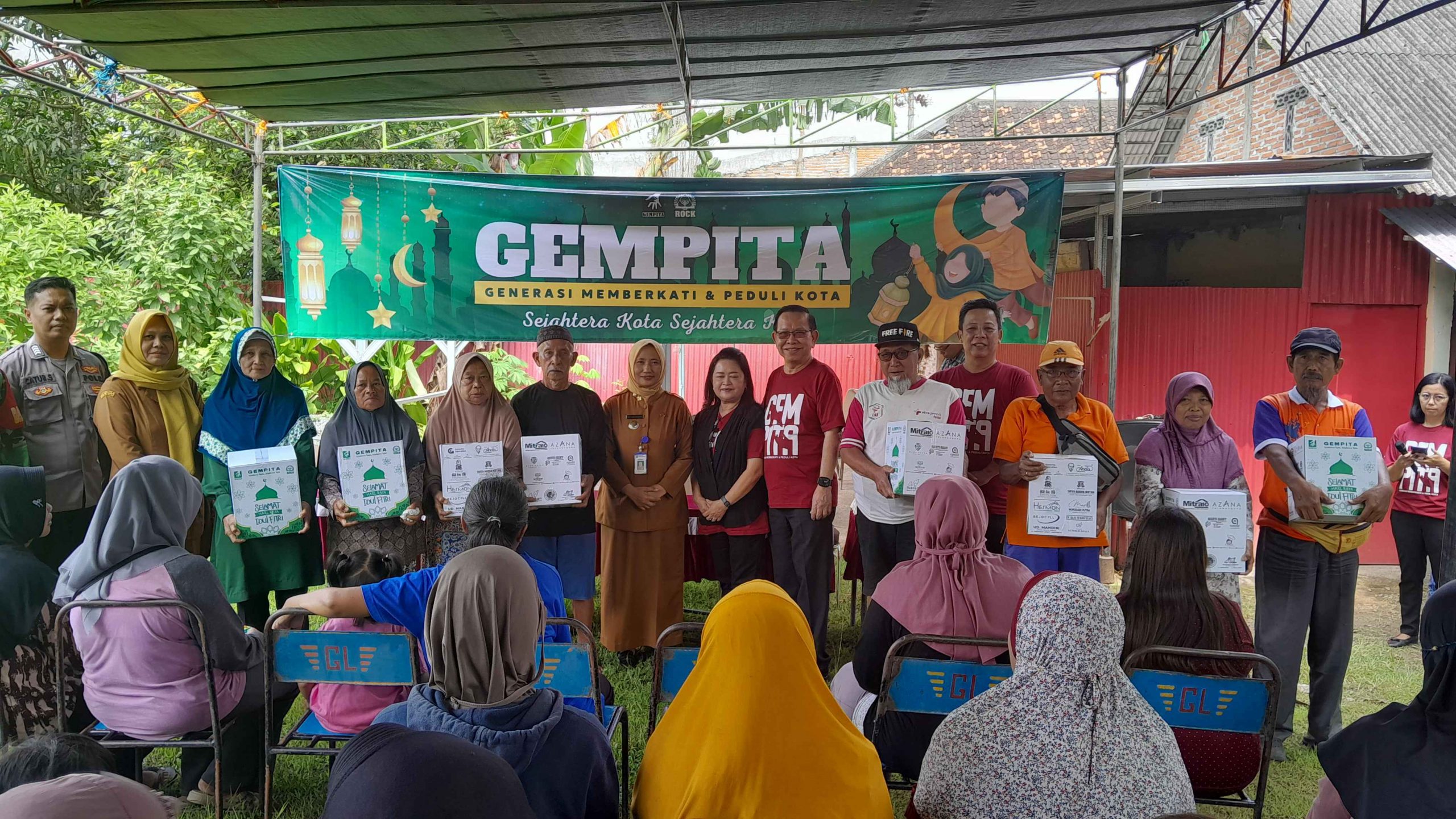 Gereja Gelar Bakti Sosial untuk Wujudkan “Sejahtera Kabupaten, Sejahtera Kita”
