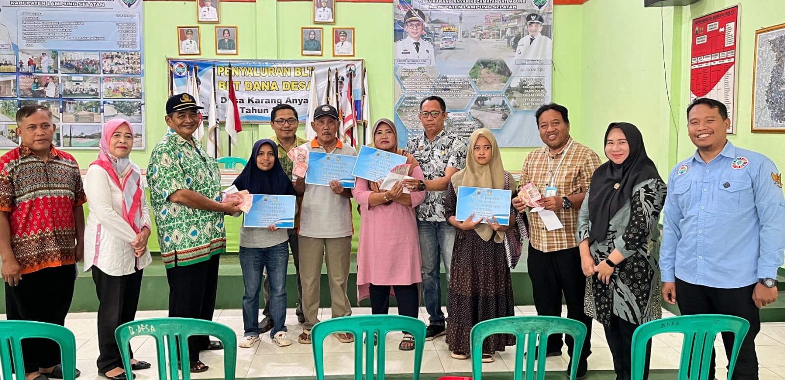 Pemerintah Desa Karang Anyar Salurkan BLT-DD Tahap Pertama Tahun 2026